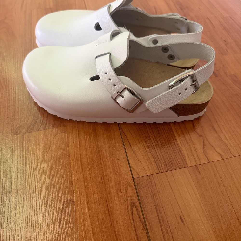 Birkenstock Tokio Leather Clogs